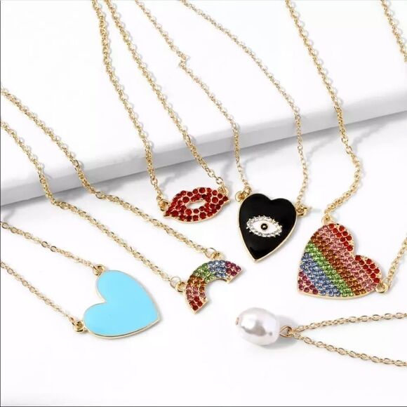 Necklace Heart rainbow 🌈 - Picture 1 of 7